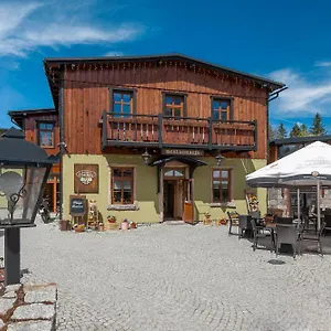  Bed & Breakfast Gosciniec Pod Lipa